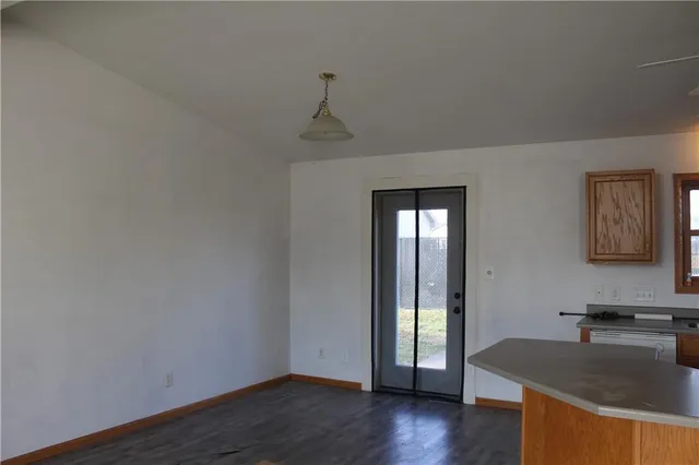 $265,000 | 216 South Dalton Drive, Lone Jack, MO 64070