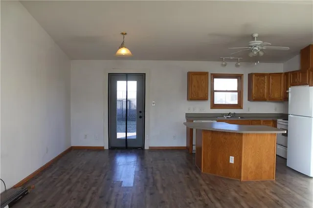 $265,000 | 216 South Dalton Drive, Lone Jack, MO 64070