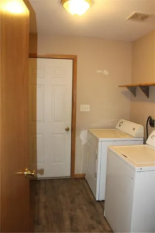 $265,000 | 216 South Dalton Drive, Lone Jack, MO 64070