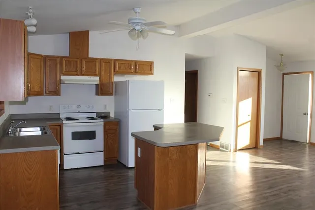 $265,000 | 216 South Dalton Drive, Lone Jack, MO 64070