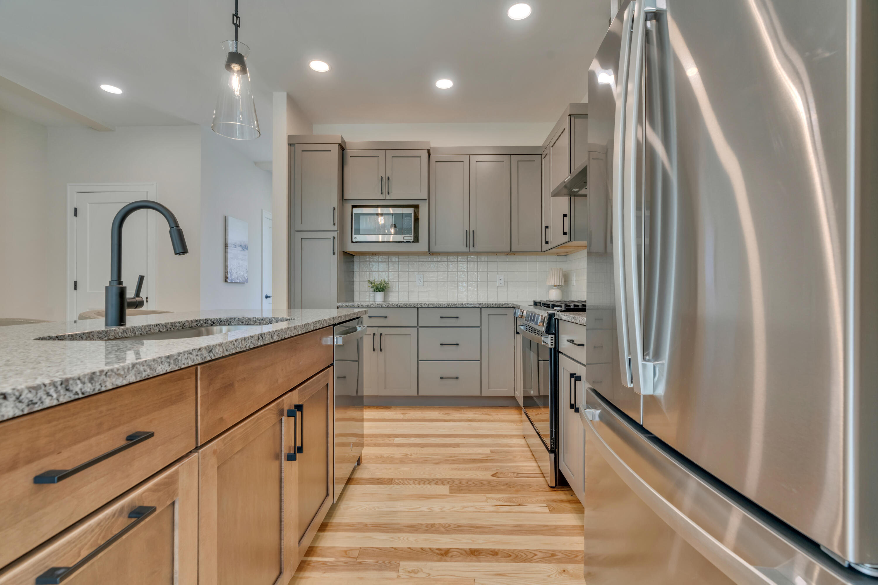 40 Cascade Circle, Unit 33 Kennebunk, ME 04043 - Photo 6 of 25 _DSC7827