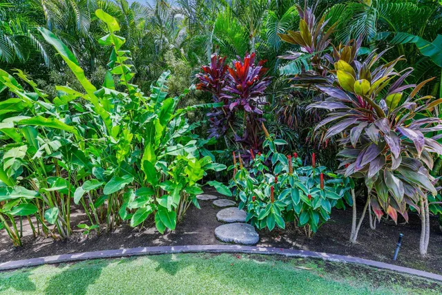 $2,500,000 | 96 Moana Avenue, Kihei, HI 96753