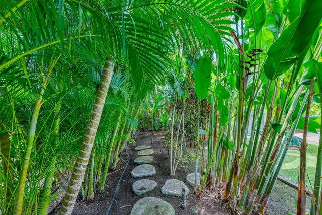 $2,500,000 | 96 Moana Avenue, Kihei, HI 96753