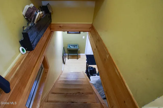 $2,800 | 48 Smith Bridge Road, Saratoga Springs, NY 12866