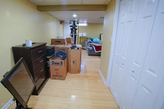 $2,800 | 48 Smith Bridge Road, Saratoga Springs, NY 12866