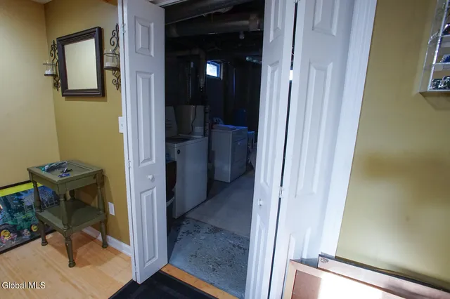 $2,800 | 48 Smith Bridge Road, Saratoga Springs, NY 12866