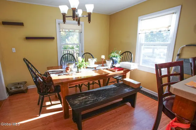 $2,800 | 48 Smith Bridge Road, Saratoga Springs, NY 12866