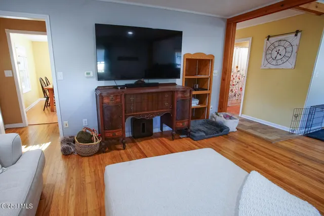 $2,800 | 48 Smith Bridge Road, Saratoga Springs, NY 12866