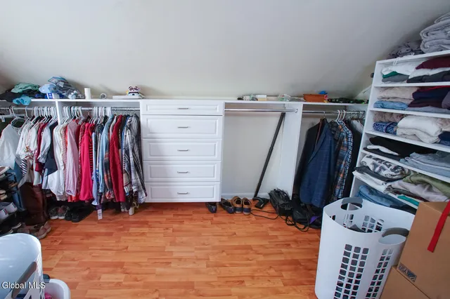 $2,800 | 48 Smith Bridge Road, Saratoga Springs, NY 12866