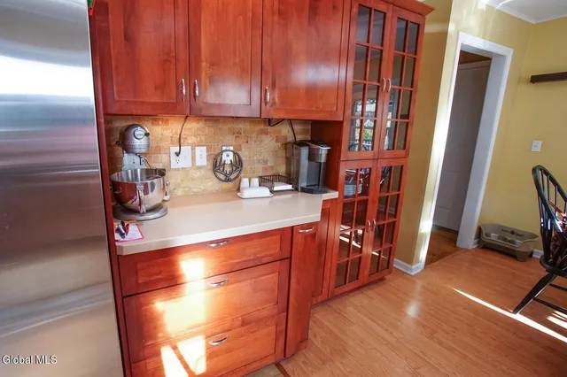 $2,800 | 48 Smith Bridge Road, Saratoga Springs, NY 12866