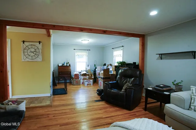 $2,800 | 48 Smith Bridge Road, Saratoga Springs, NY 12866