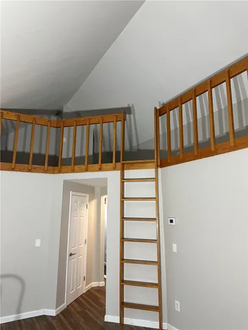 $1,950 | 1183 Kingstown Road, Unit 2R, South Kingstown, RI 02879