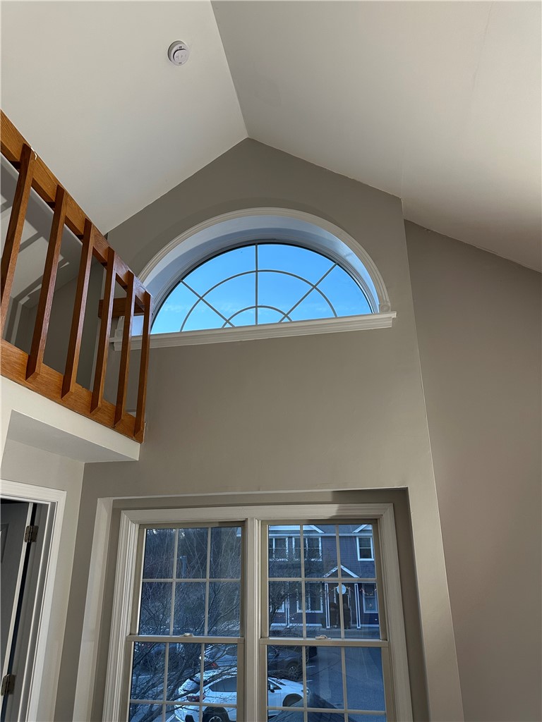 1183 Kingstown Road, Unit 2R South Kingstown, RI 02879 - Photo 5 of 9 High ceilings