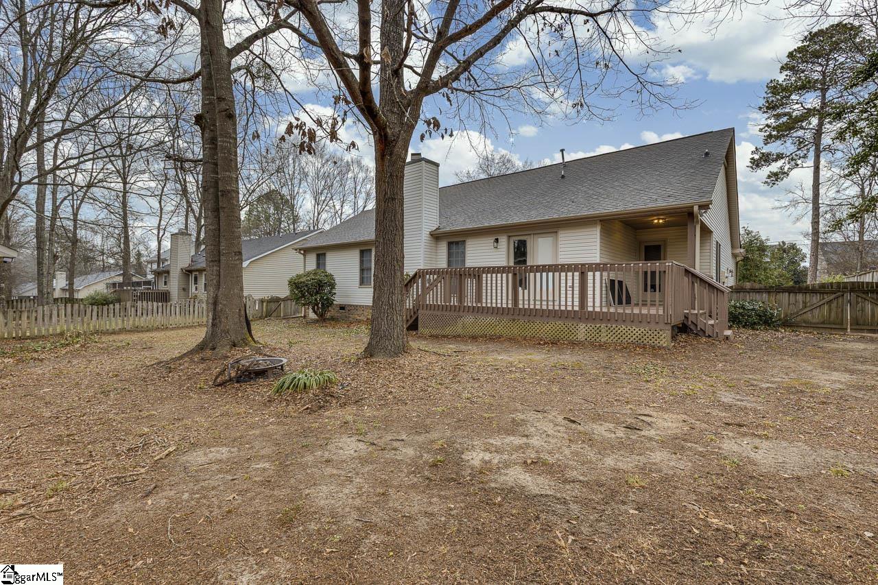 112 Brown Lane Simpsonville, SC 29681 - Photo 11 of 49
