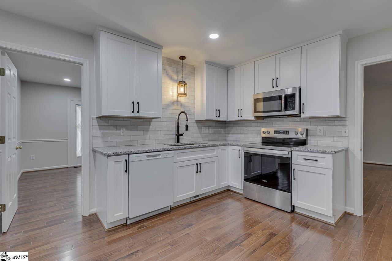 112 Brown Lane Simpsonville, SC 29681 - Photo 22 of 49