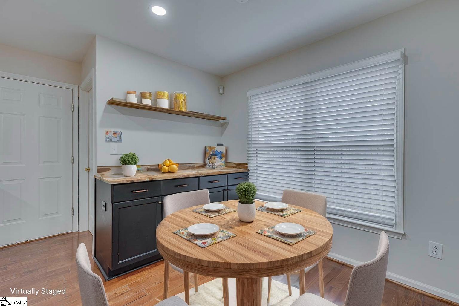 112 Brown Lane Simpsonville, SC 29681 - Photo 3 of 49