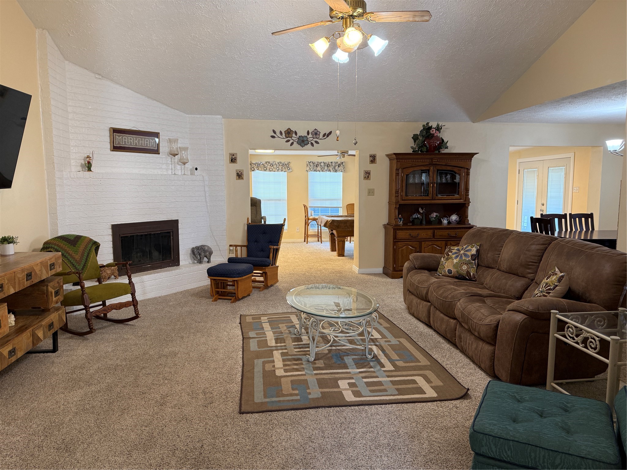 51 Oak Ridge Point Blank, TX 77364 - Photo 3 of 29 Big living room!