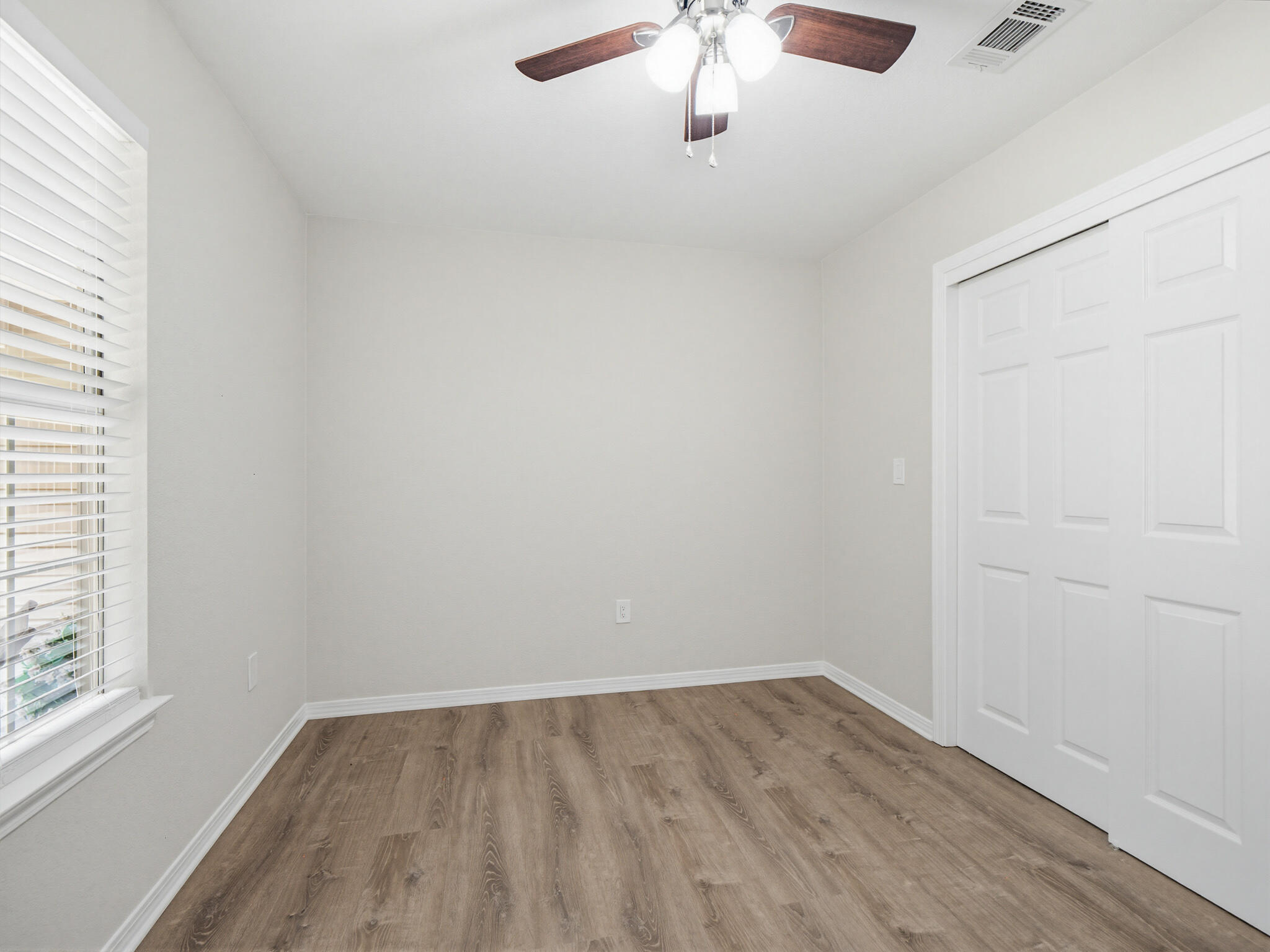 375 Ridge Lake Road Crestview, FL 32536 - Photo 38 of 63 375 Lake Ridge Rd-36
