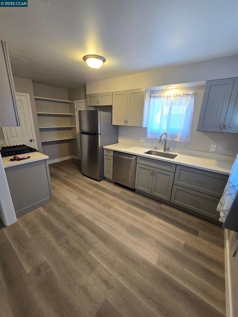 4370-4370 Harmon Road El Sobrante, CA 94803 - Photo 3 of 10