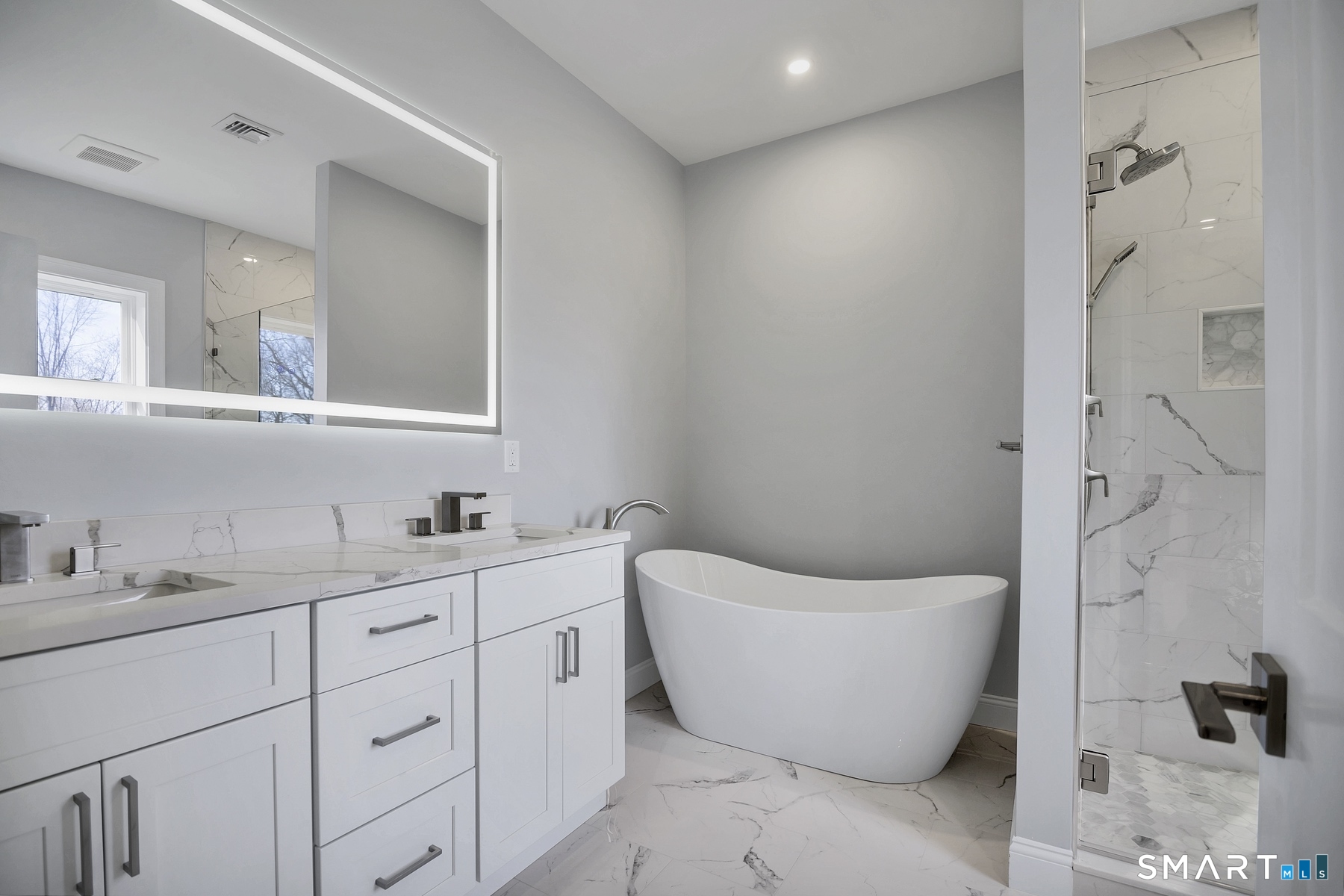 123 Scott Road East Lyme, CT 06333 - Photo 25 of 40