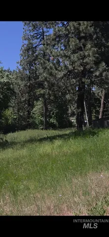 $375,000 | Four Four Mile Road, Viola, ID 83872