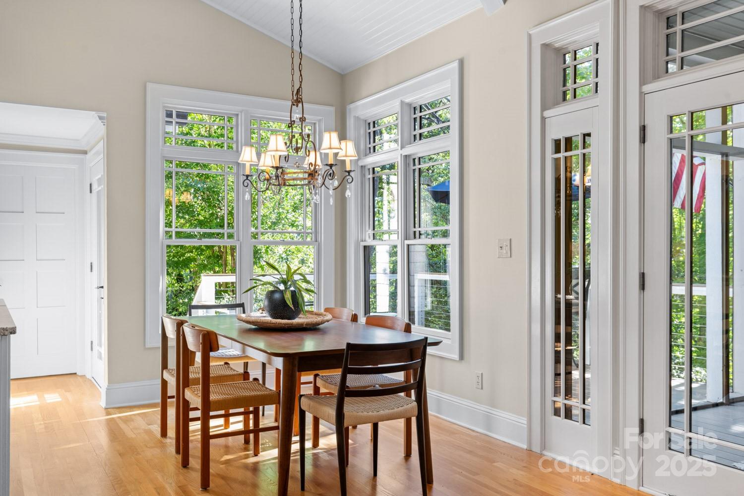 101 Windsor Road Asheville, NC 28804 - Photo 11 of 45 Gallery Image 11