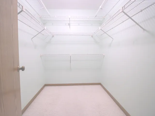 $285,000 | 36 Fallcreek Circle, Montgomery, IL 60538