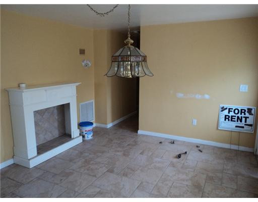 6160 Lawrence Road Lake Worth, FL 33462 - Photo 10 of 15 Living Room