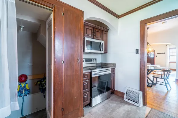 $212,500 | 4814 Arlington Avenue, Fort Wayne, IN 46807