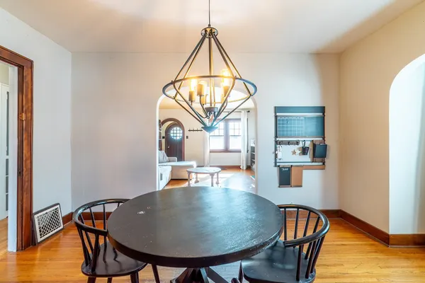 $212,500 | 4814 Arlington Avenue, Fort Wayne, IN 46807