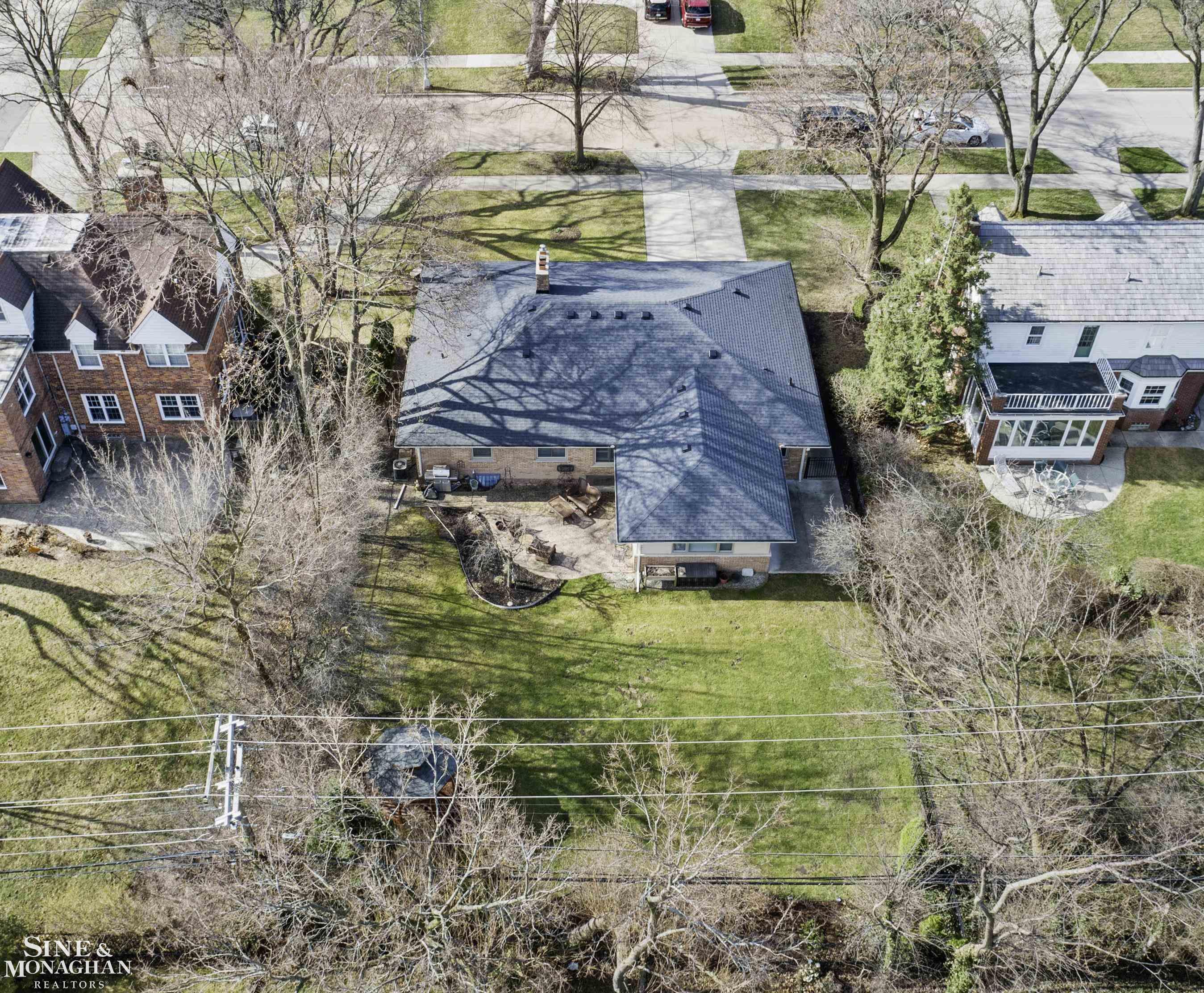520 Roslyn Road Grosse Pointe, MI 48236 - Photo 50 of 55 50171369-7798b5f4-326d-4ba8-919c-3a322258b241.JPG