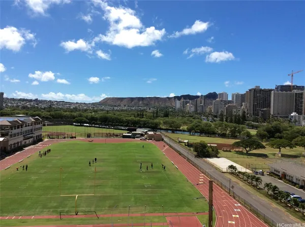 $2,800 | 2444 Hihiwai Street, Unit 803, Honolulu, HI 96826