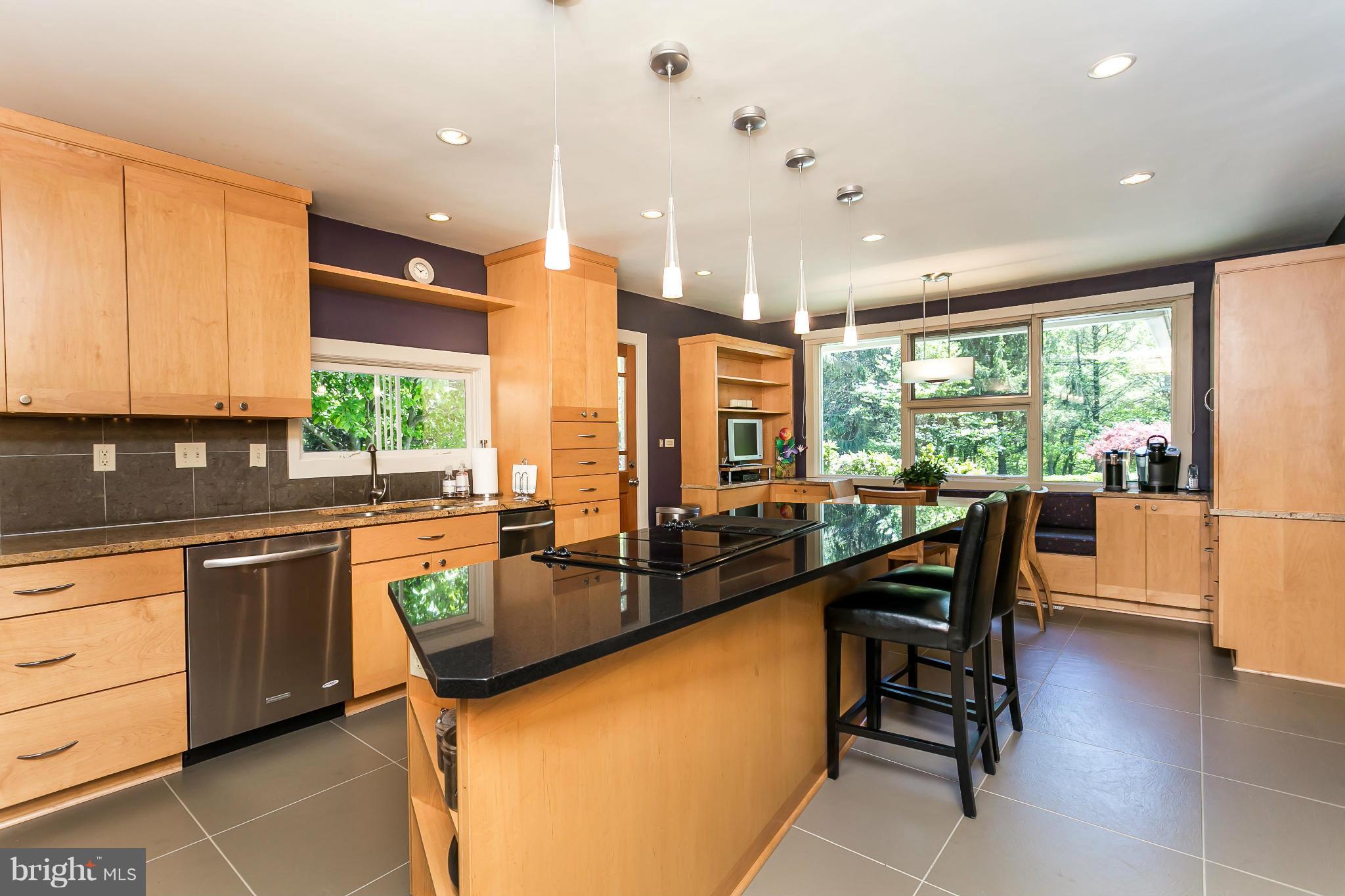 2916 Old Court Road Pikesville, MD 21208 - Photo 15 of 30 Kitchen