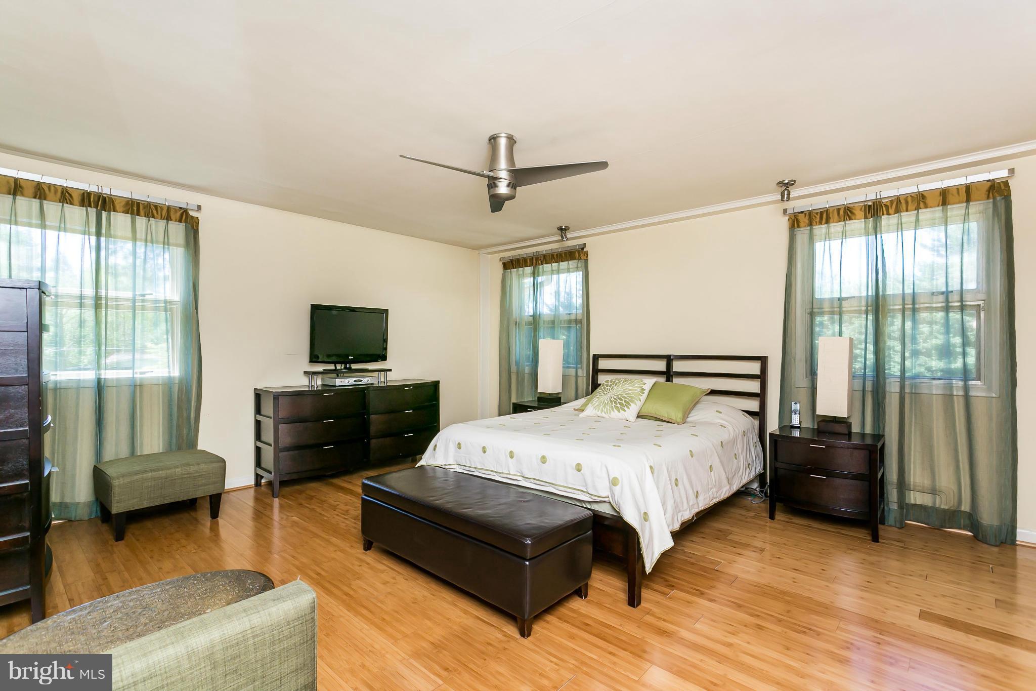 2916 Old Court Road Pikesville, MD 21208 - Photo 20 of 30 Bedroom (Master)