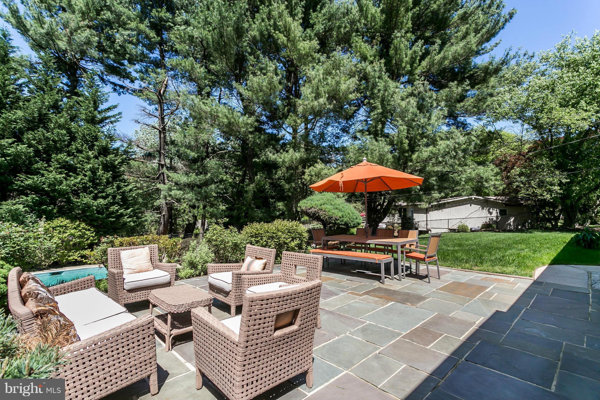 2916 Old Court Road Pikesville, MD 21208 - Photo 27 of 30 Exterior (Rear)