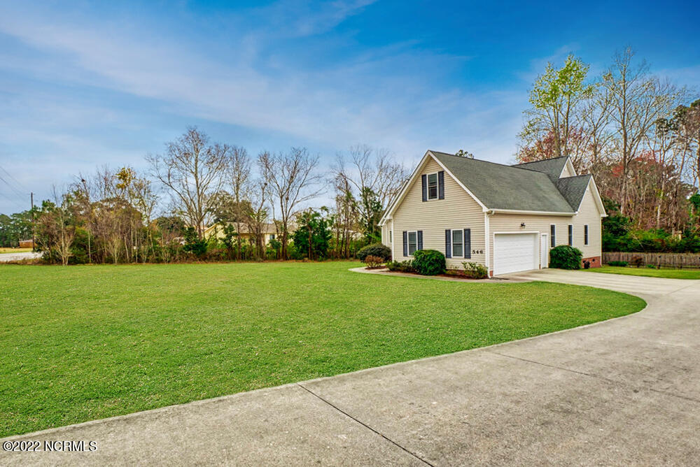 546 Tar Landing Road Holly Ridge, NC 28445 - Photo 3 of 32 892964aef0adc08732b5f72c36cb873d0565781a