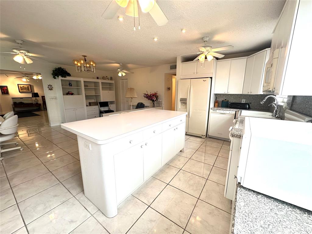 57 Markham C, Unit 57 Deerfield Beach, FL 33442 - Photo 9 of 76