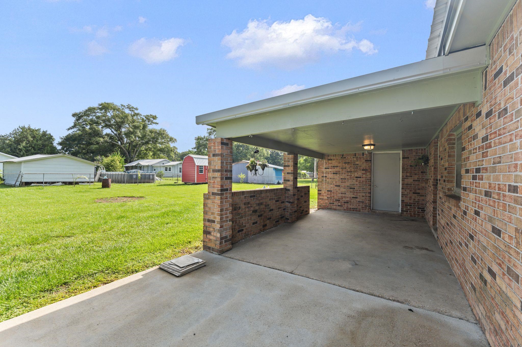 306 West Banyan Street Bay Minette, AL 36507 - Photo 29 of 34 Patio
