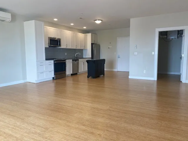 $1,850 | 95 Cranston Street, Unit 209, Providence, RI 02907