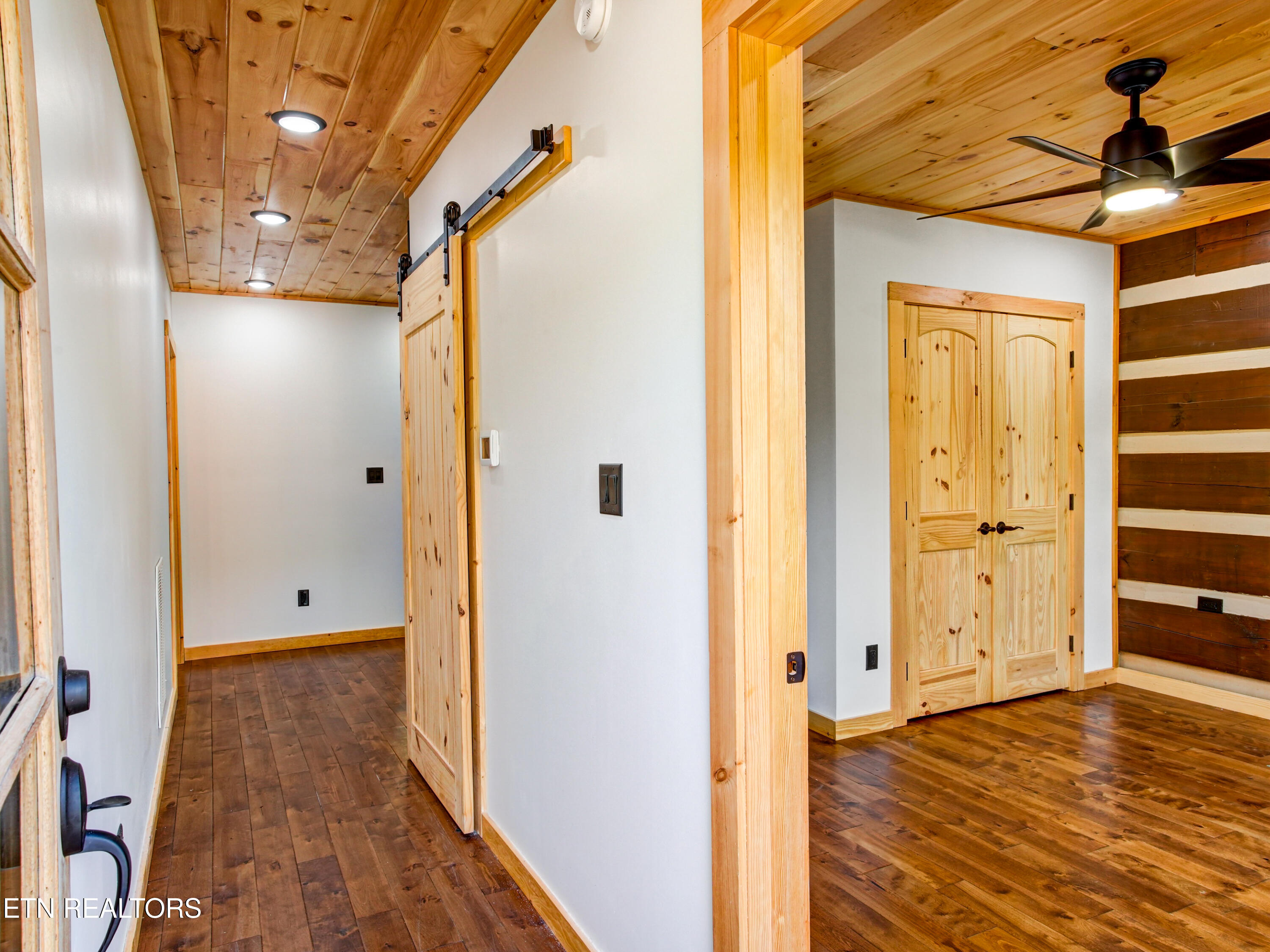 630 Douglas Rdg Drive Dandridge, TN 37725 - Photo 26 of 59 630 Douglas Ridge Drive-01