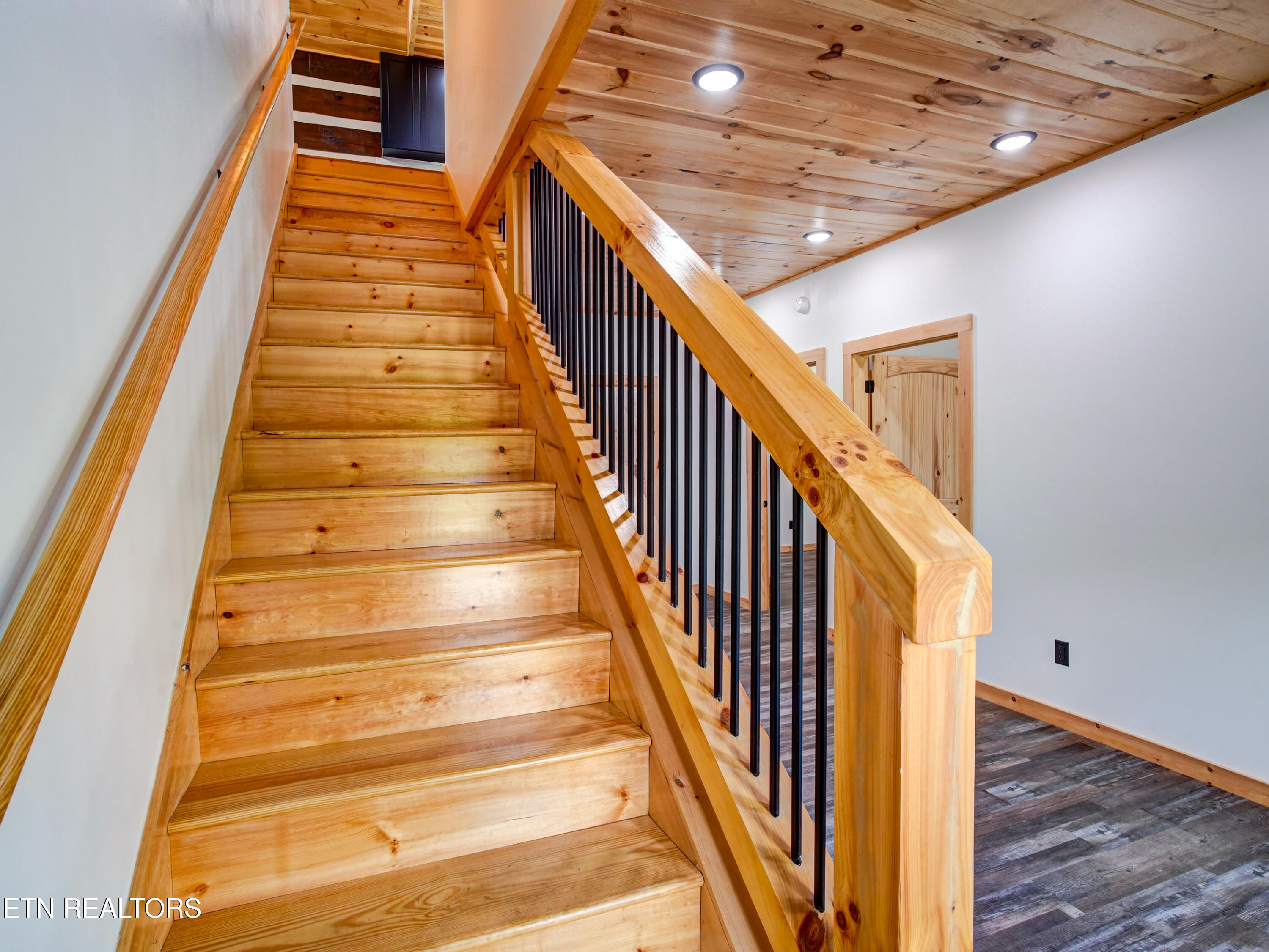 630 Douglas Rdg Drive Dandridge, TN 37725 - Photo 55 of 59 630 Douglas Ridge Drive-47