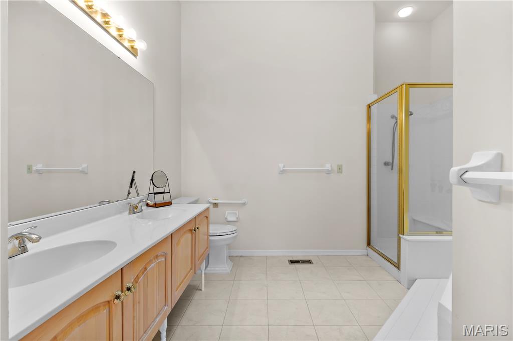 1700 Highview Cir Court Ballwin, MO 63021 - Photo 24 of 38