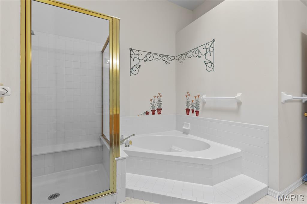 1700 Highview Cir Court Ballwin, MO 63021 - Photo 25 of 38