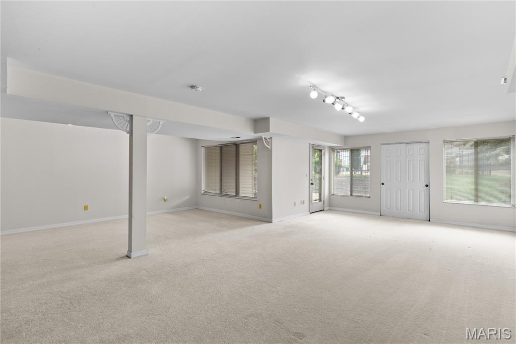 1700 Highview Cir Court Ballwin, MO 63021 - Photo 30 of 38