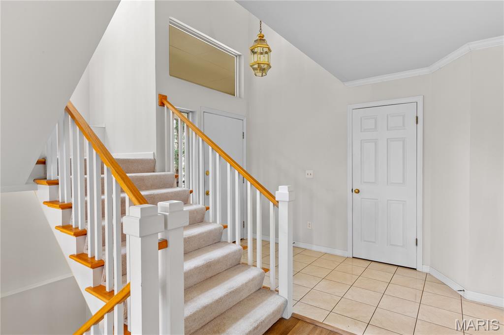 1700 Highview Cir Court Ballwin, MO 63021 - Photo 4 of 38