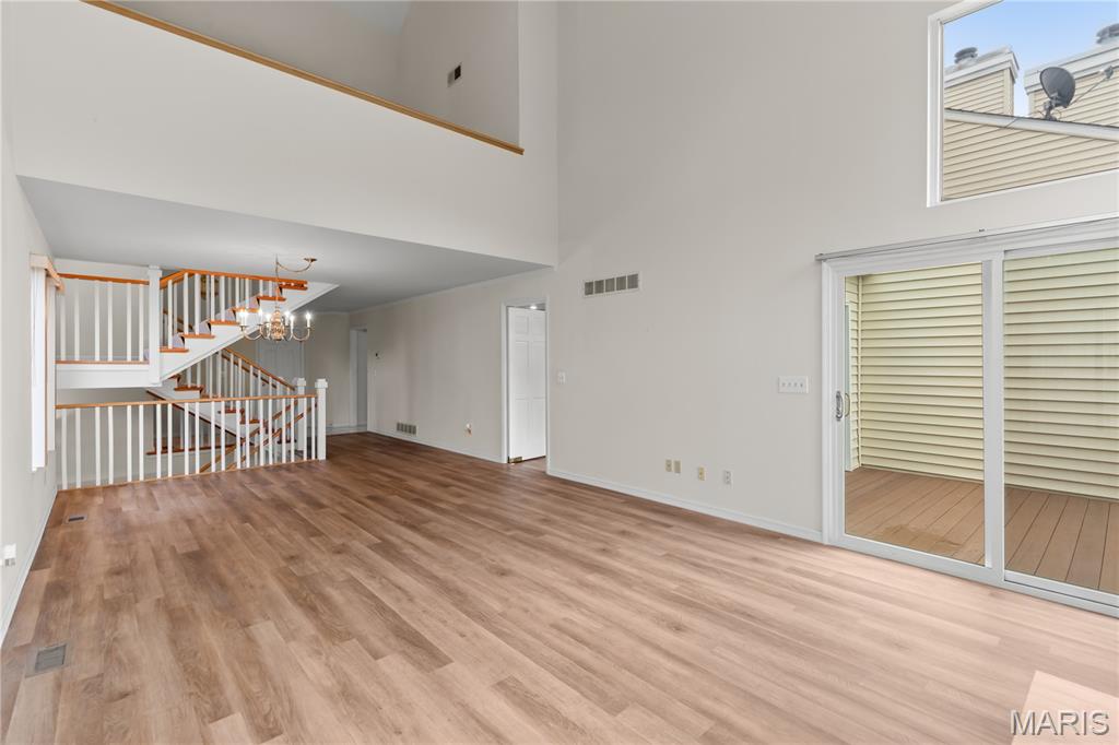 1700 Highview Cir Court Ballwin, MO 63021 - Photo 9 of 38