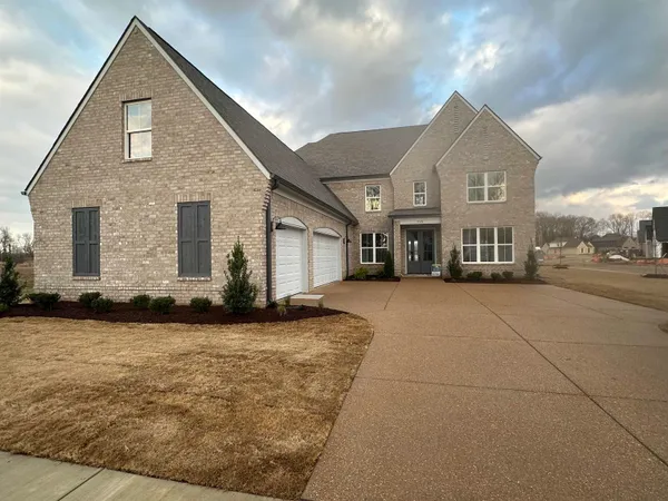 $642,800 | 5372 Kaitlynn Rose Drive West, Lakeland, TN 38002