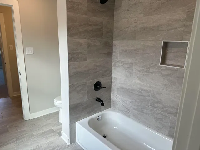 $652,800 | 5372 Kaitlynn Rose Drive West, Lakeland, TN 38002