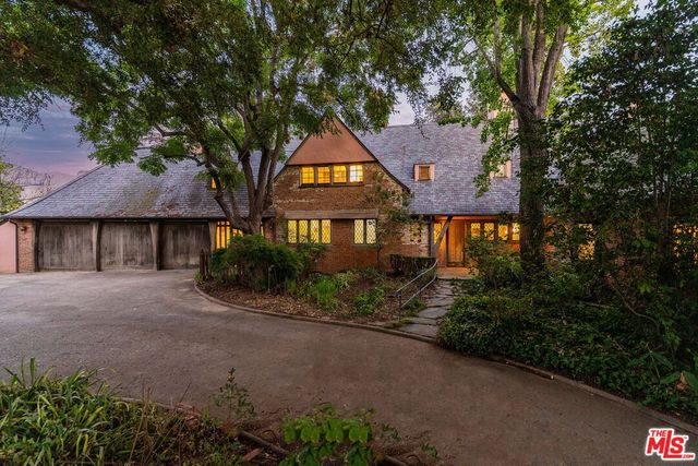 $4,750,000 | 1660 La Vista Place, Pasadena, CA 91103