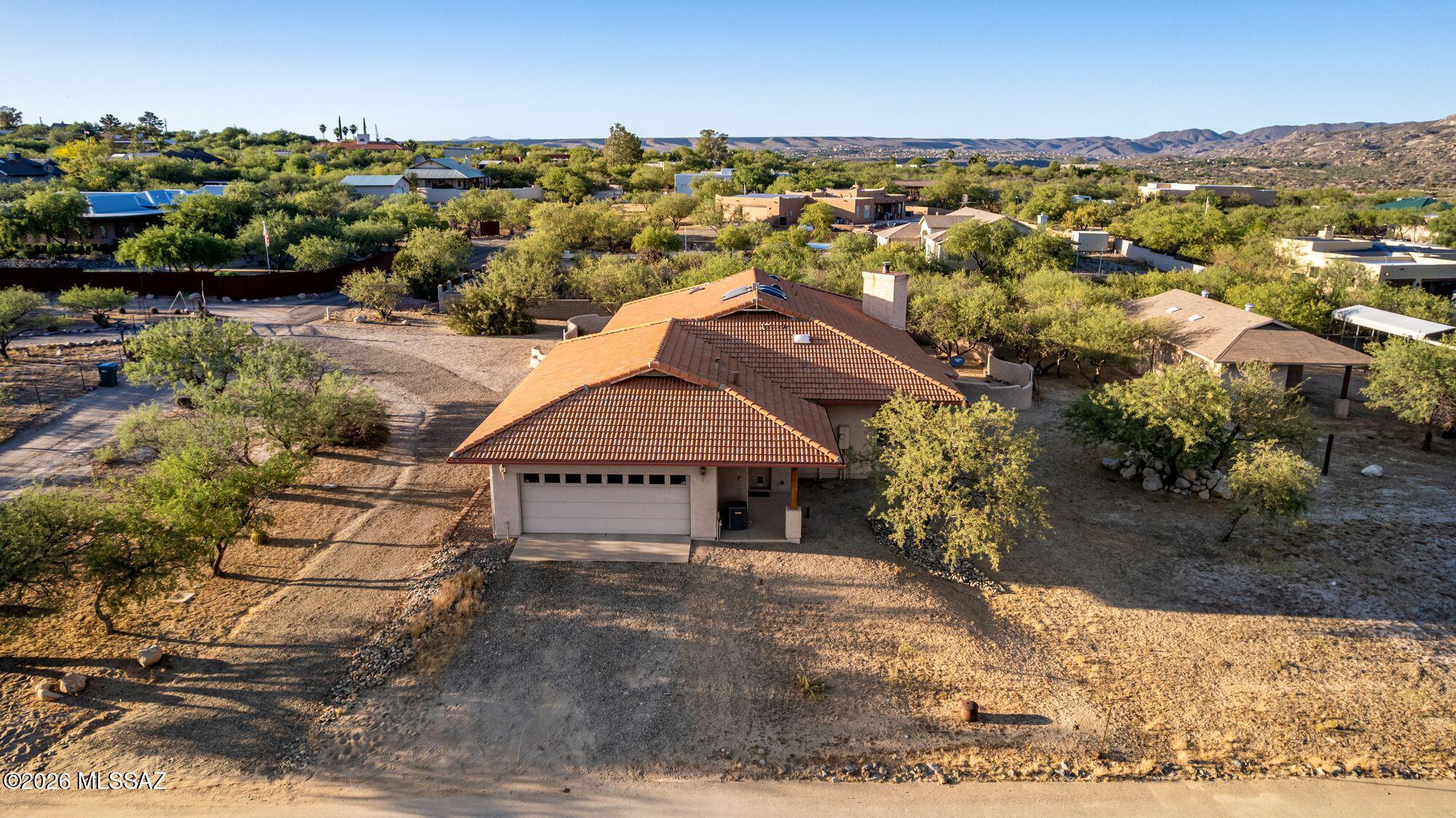 15660 North Pharlap Road Tucson, AZ 85739 - Photo 4 of 49 Side View/Garage